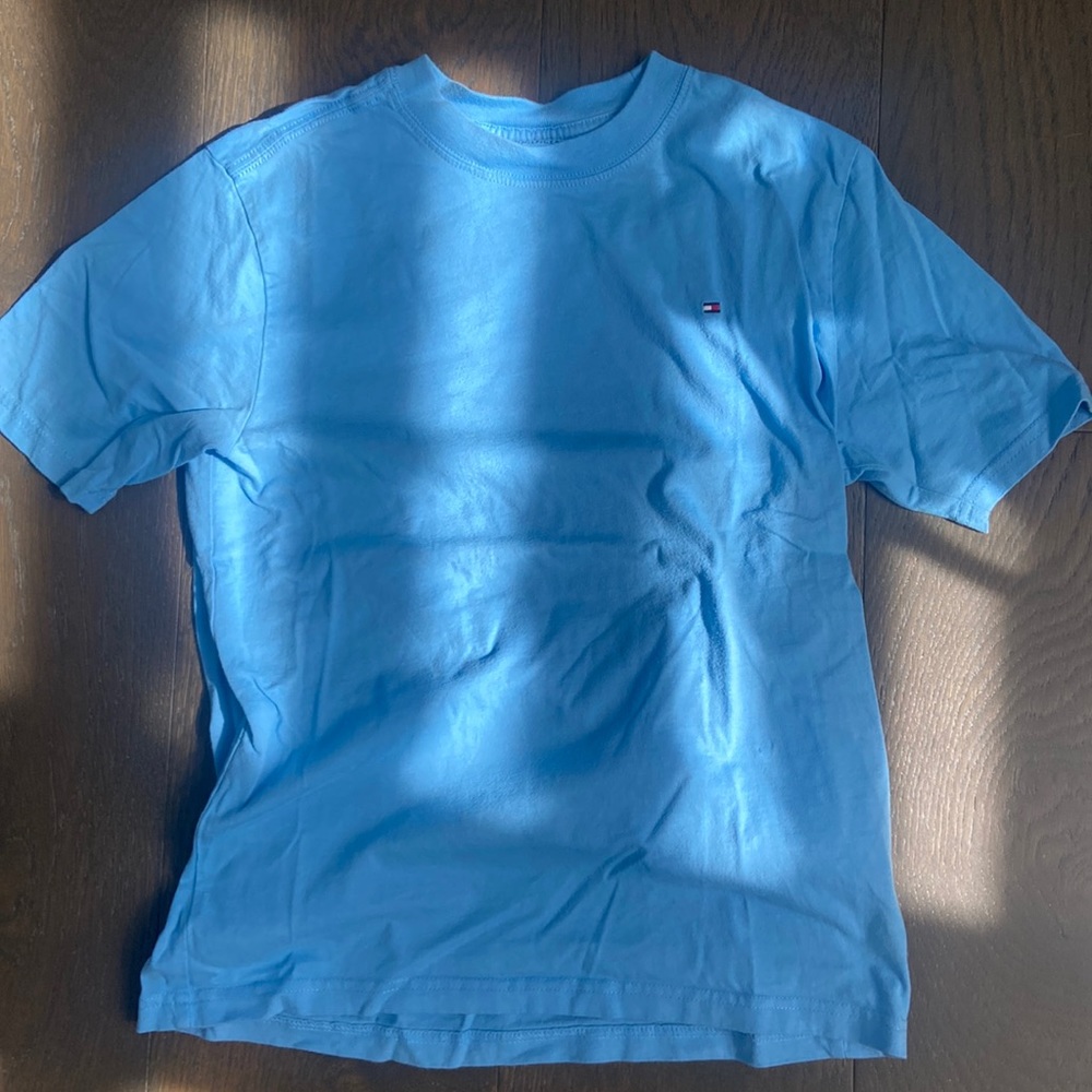 Tommy tee